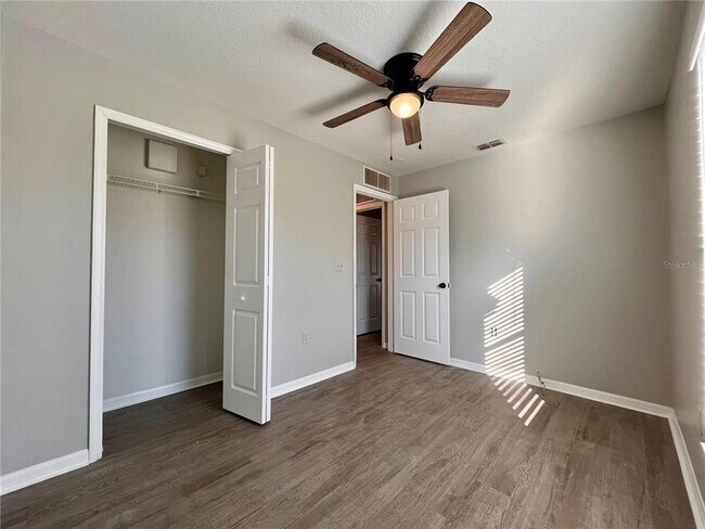 Building Photo - 508 S Westmoreland Dr