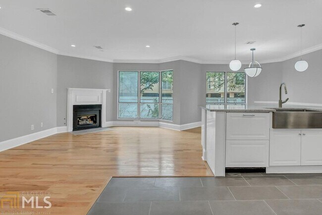Building Photo - 244 13th St NE