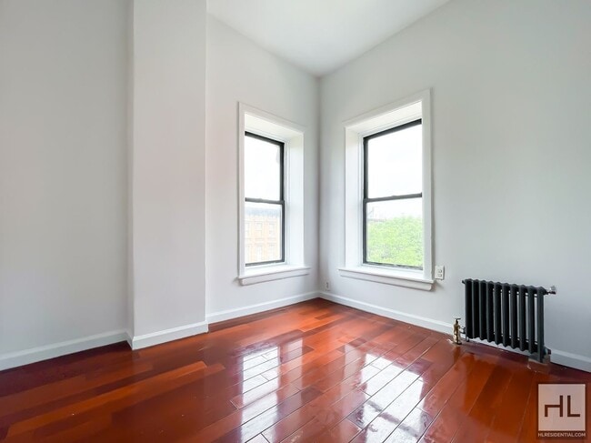 Building Photo - GREENE AVENUE / NO FEE / 2-Months Free / Charming Bed-Stuy 1-Bed 1-Bath / Prime Location