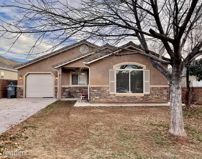 40 E 420 St N, La Verkin, UT 84745 House Rental in La Verkin, UT