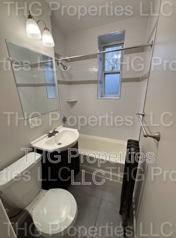 Foto del edificio - 641 Lincoln Ave