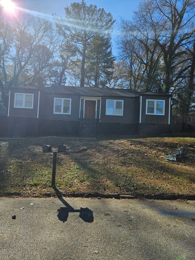 Foto principal - 2729 Miles Cir
