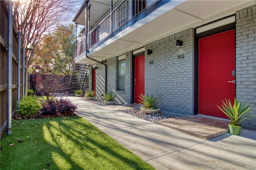 3914 Bowser Ave Unit 202, Dallas, TX 75219 Apartment for Rent in