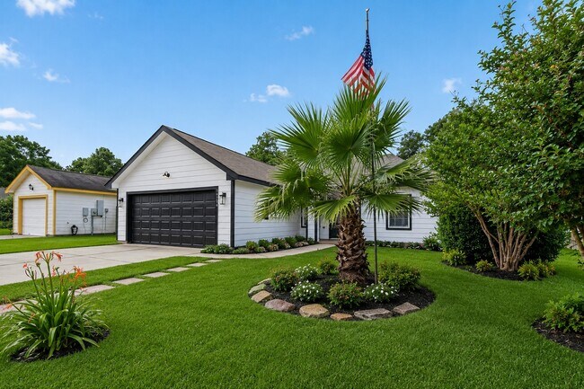 Building Photo - 16348 Ryan Guinn Way