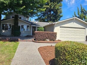 Building Photo - 41936 Benbow Dr