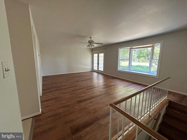 Building Photo - 2481 Tenerife Rd