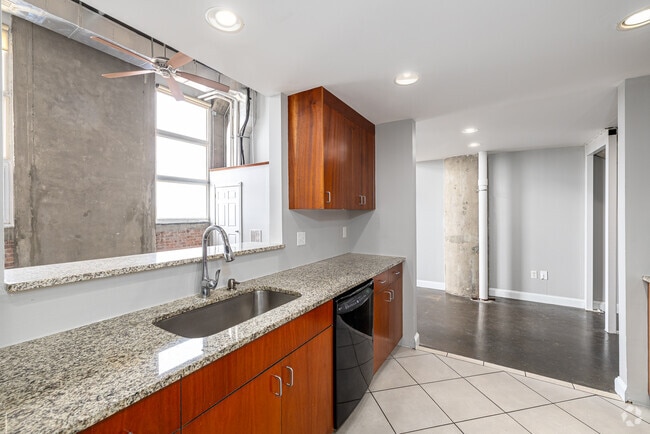 Interior Photo - 1429 Park Street LLC