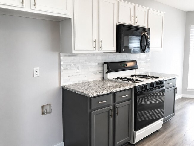 Building Photo - 3305 Rustic Meadow Trail