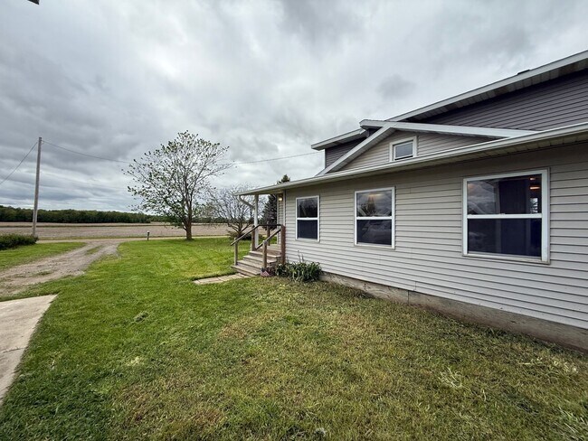 Foto del edificio - Charming 3BR House in Owosso