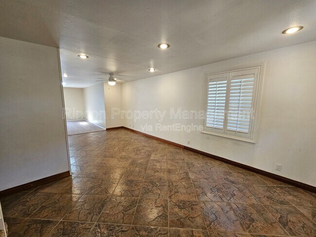 Foto del edificio - 2632 Captains Ave