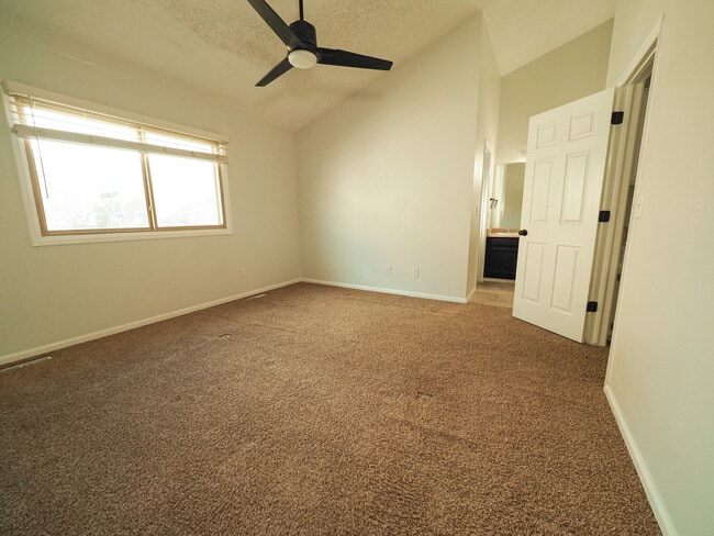 Building Photo - 4193 S Fraser Way