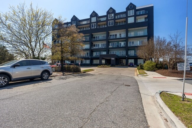 DOWNTOWN AREA - DOWNTOWN AREA Apartment