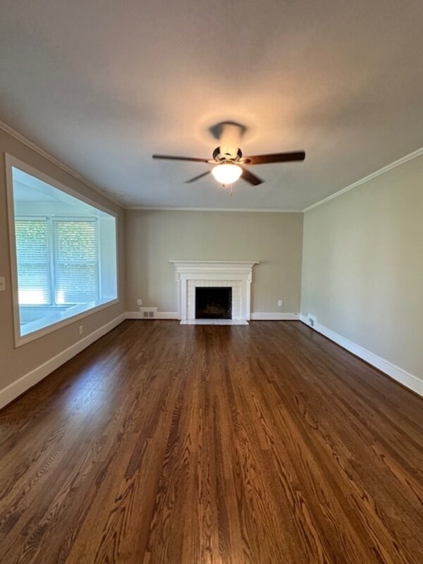 Foto del edificio - 4526 Cedar Springs Rd