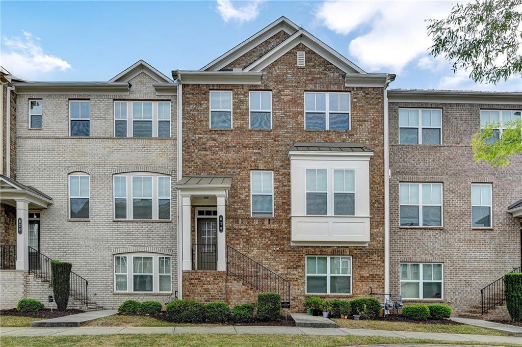Foto principal - 810 Sunset Park Dr