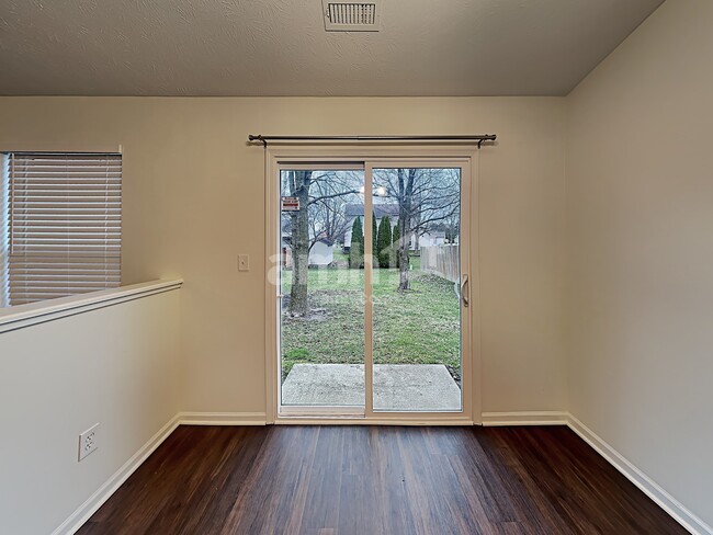 Building Photo - 12757 Sovereign Ln