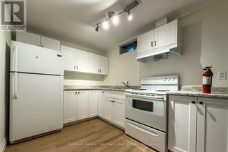 Building Photo - 14 McElderry Rd