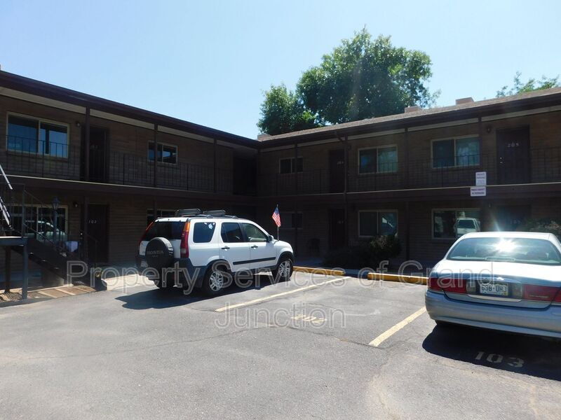 1302 Glenwood Ave Unit 105, Grand Junction, CO 81501 Condo for Rent