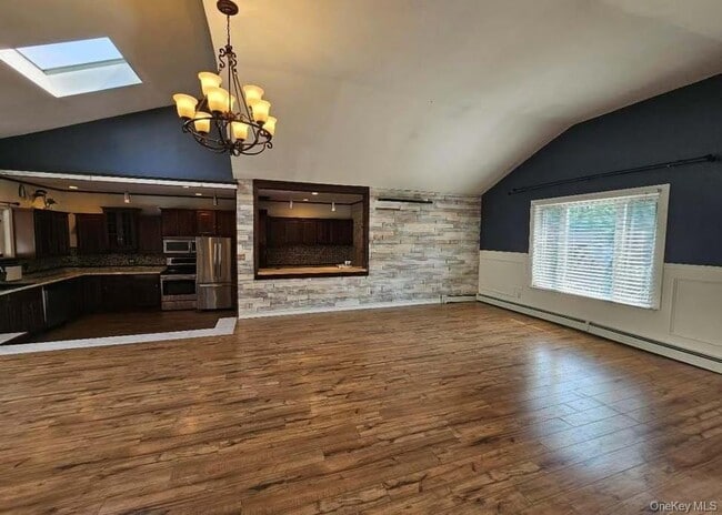 Building Photo - 143 N Summit Ave