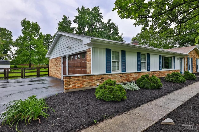 Foto del edificio - 3155 S Whitetree Cir