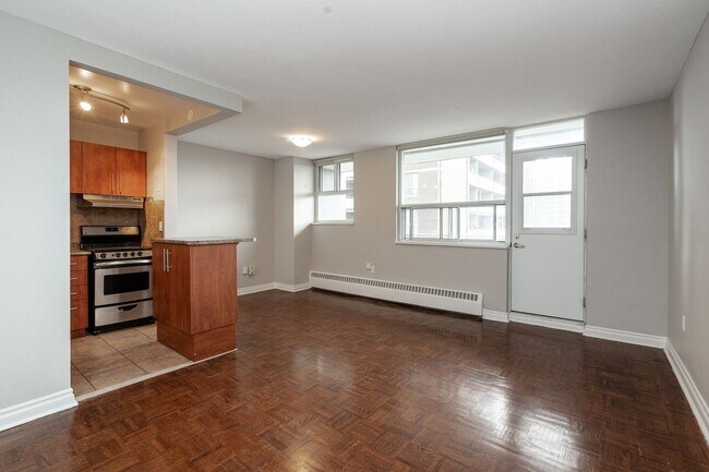 Photo du bâtiment - 230 Oak St