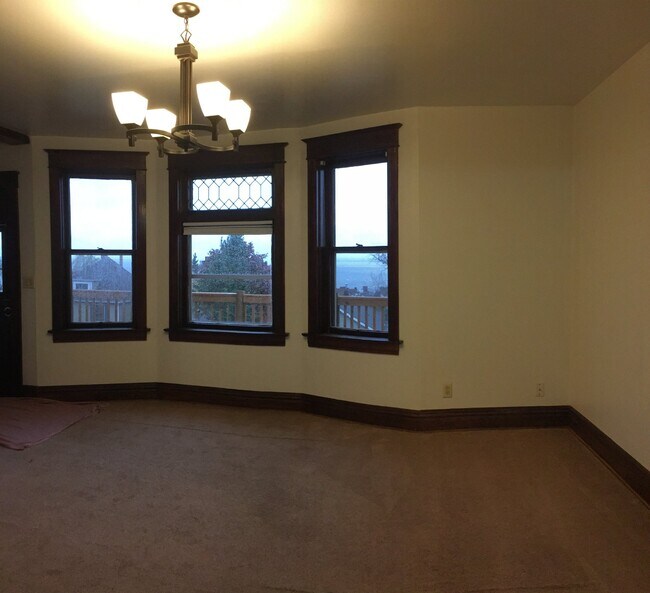 Foto del edificio - 309 1/2 E 7th St