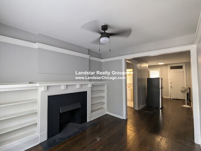 Building Photo - 1253 W Rosemont Ave