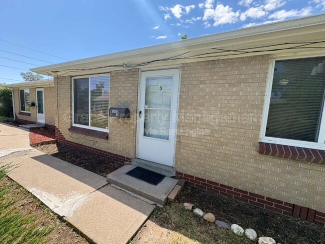 Photo - 1665 Pierce St Townhome