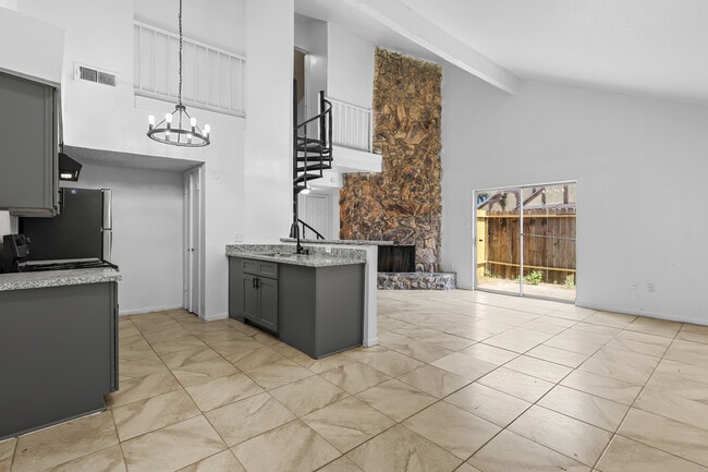Building Photo - 12347 W Village Dr