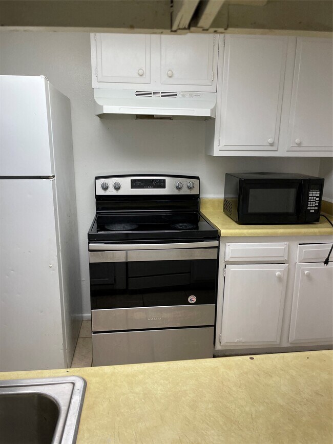 Foto del edificio - 7273 Chasewood Dr