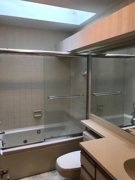 Foto del edificio - 5 Pine Valley Dr