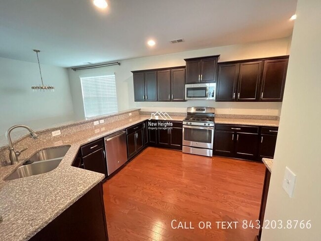 Foto del edificio - 146 Hickory Ridge Way