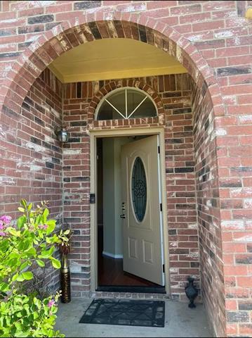 Foto del edificio - 2108 Waterfield Ct