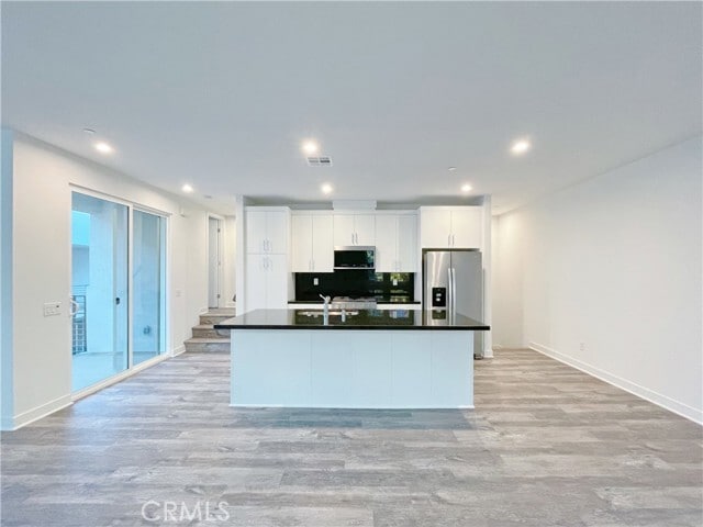 Building Photo - 1330 W Cara Dr