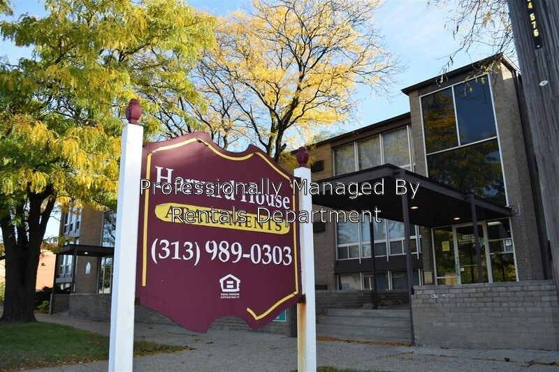 Primary Photo - 14610 Greenfield Rd