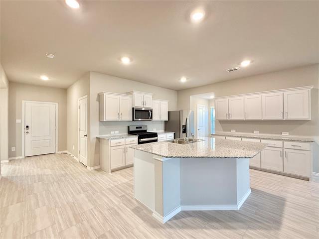 Foto del edificio - 8420 Hollymead Ln