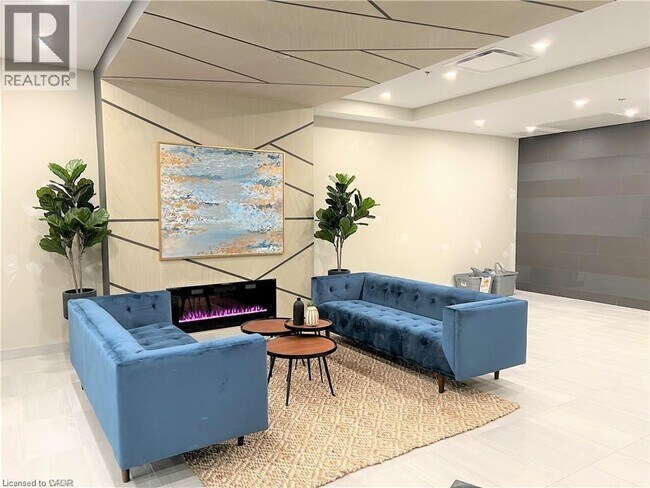 Photo du bâtiment - 60 Charles St W