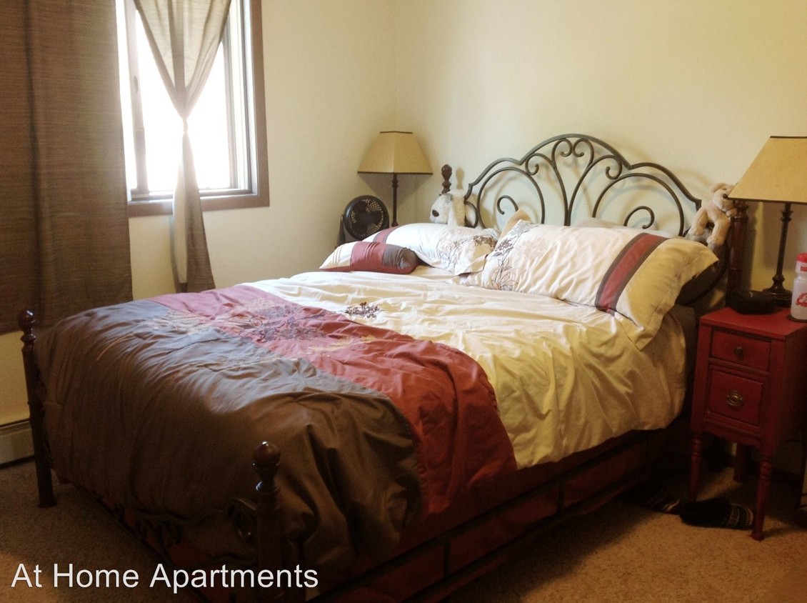 Foto principal - 1312-1312 2nd St NE