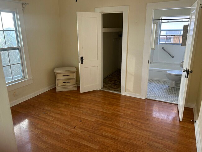 Foto del edificio - 2535 2nd Ave N