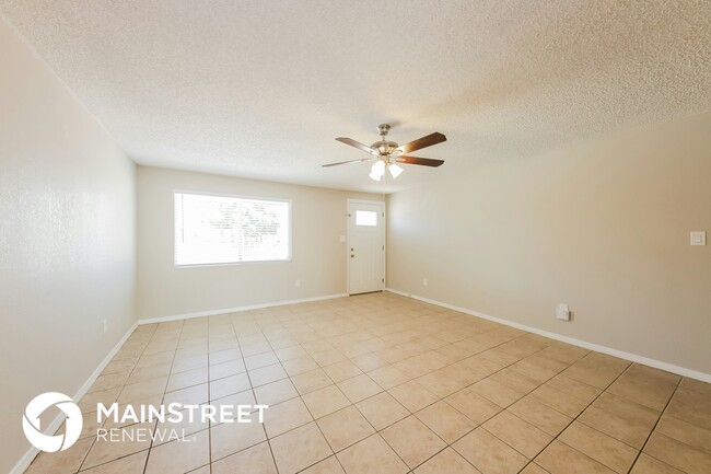 Foto del edificio - 6343 W Cypress St