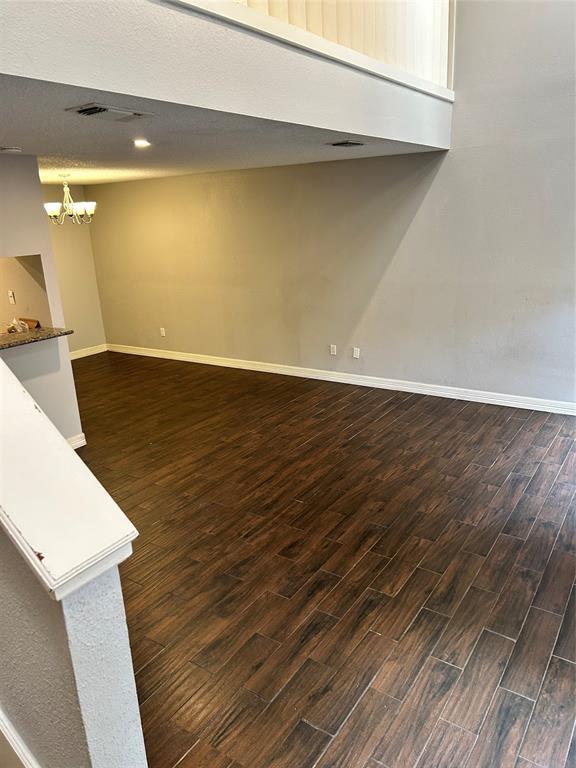 Foto del edificio - 13712 Hollowgreen Dr