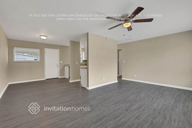 Building Photo - 1650 Cezanne Dr W