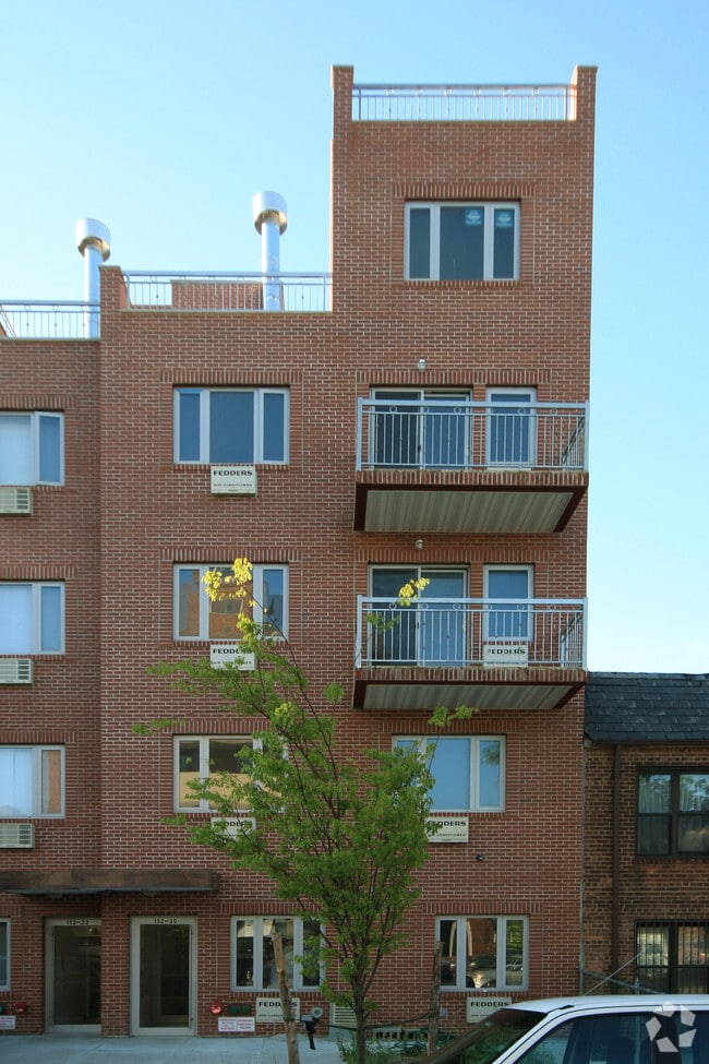 Building Photo - 132-20 Pople Ave