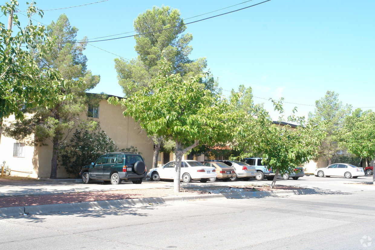 Primary Photo - Ranchos Apartments