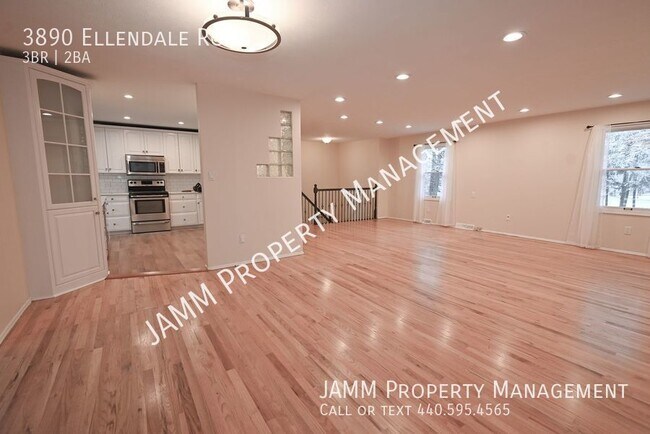 Building Photo - 3 bedroom 2 bath Ranch-Style home in Morel...