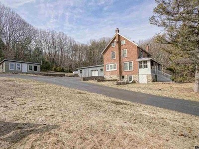 Building Photo - 105 S Greenfield Rd