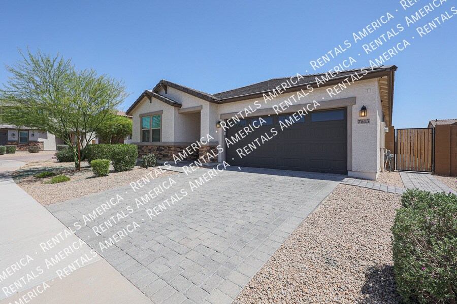 Foto principal - 7513 W Illini St