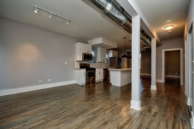 Building Photo - 2007 S Allport St