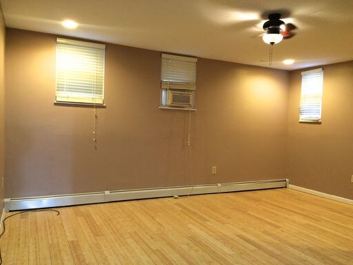 Building Photo - 436 Klotter Ave