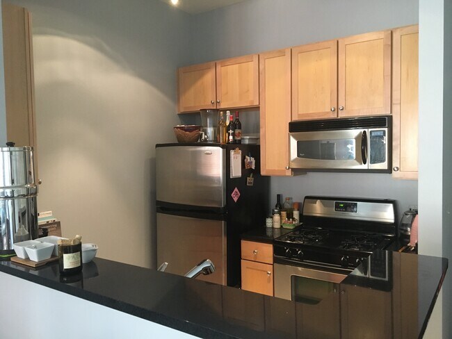 Foto del edificio - 309 Holland Ln