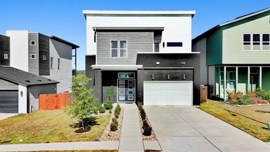 Building Photo - 7308 Cordoba Dr